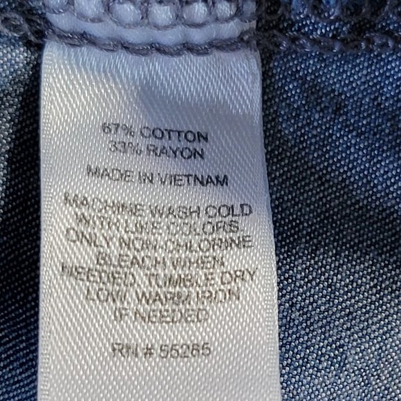 EXPRESS Blue Denim Button Front Shirt - Size XS | 1P - Picture 10 of 10